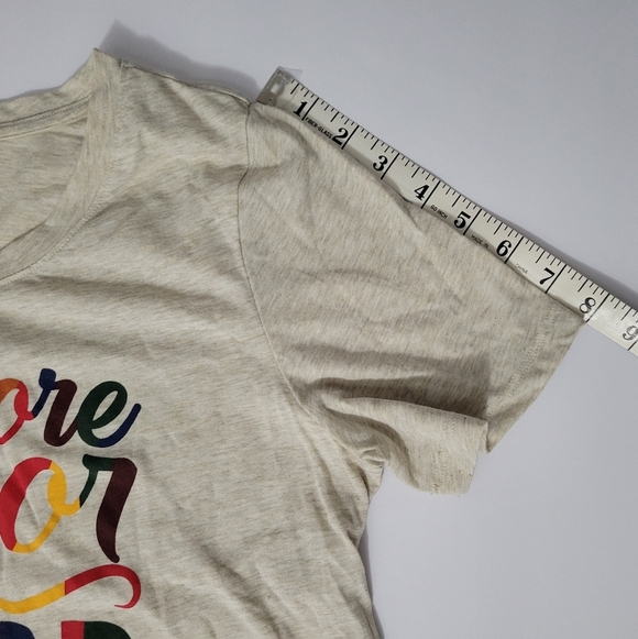 Hope & Wonder Cream Mpre Amor Por Favor Short Sleeve Graphic T Shirt - Picture 6 of 7